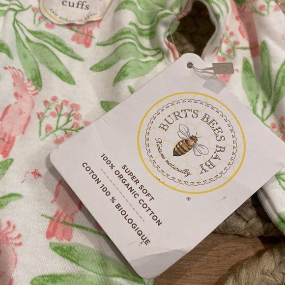 Burts Bees baby Island cockatoo sleep & play Footie newborn NWT - Picture 4 of 5